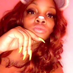 Vibrant Yannii's OnlyFans Photoshoot