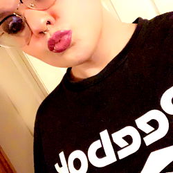 Candid Portrait of AnnieLove94