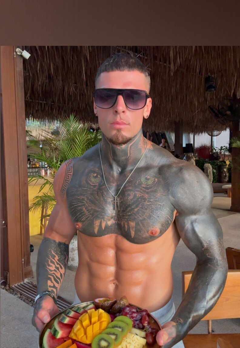 Juicy Jay 💦 photo