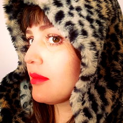 Amalia Angélica Salpietro Candia in Cheetah Print Coat