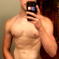 Shirtless OnlyFans Parker