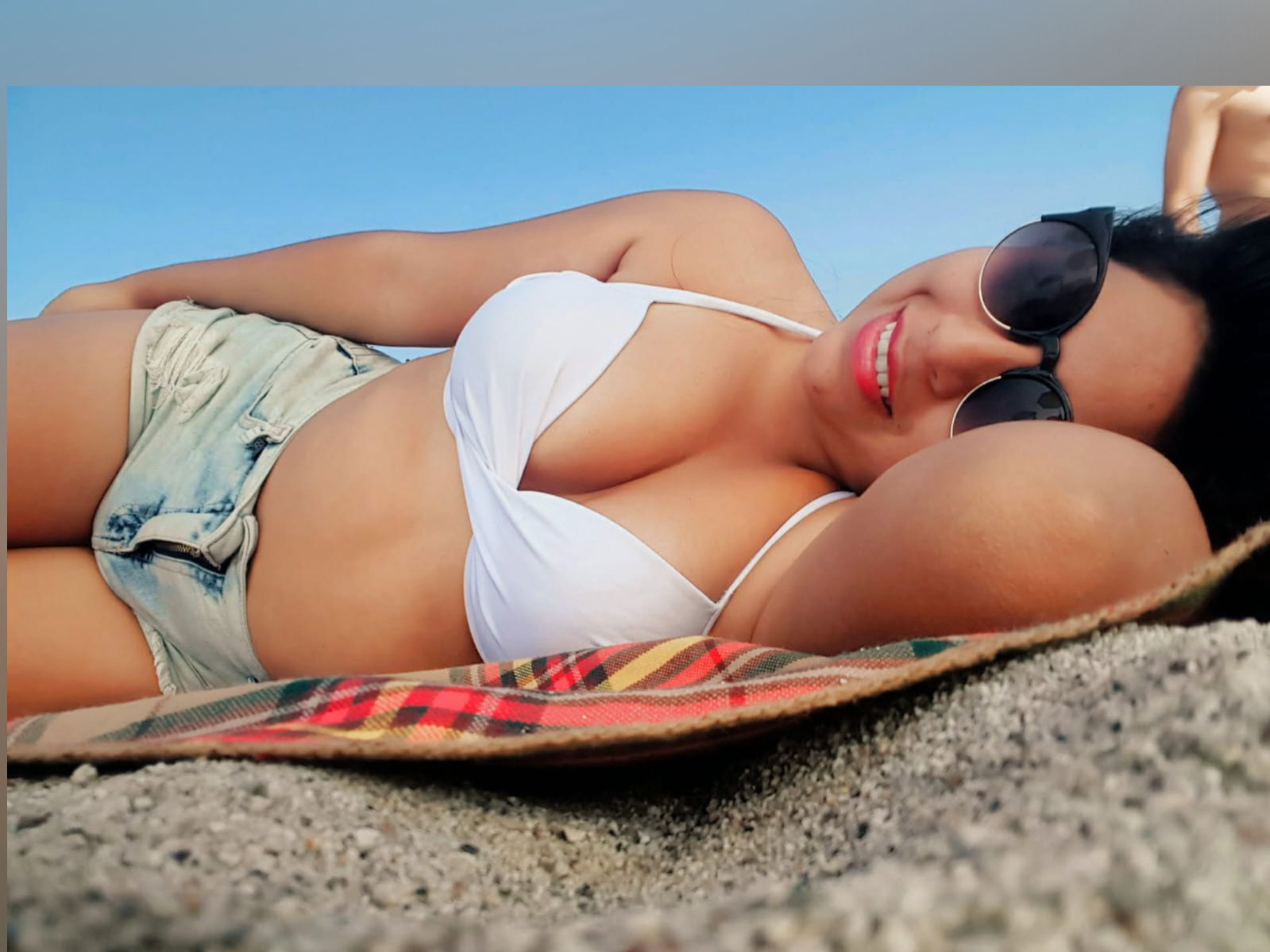 LATINGIRL 🔥❤️ photo