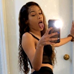 Onlyfans Model Pretty.paradisee in a Bathroom Mirror