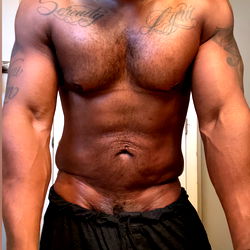 Onlyfans Model SmoothNSensualPleaser