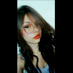 Stylish Alejandra Gutierrez, a Colombian model