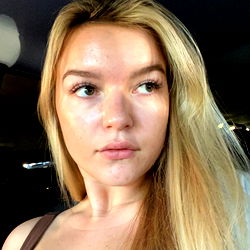 Angel, 23-year-old UCLA Model, Striking a Pose 📸