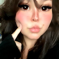 Bunni Valentine - OnlyFans Model