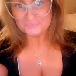 Cait's OnlyFans: A Glimpse into the Adult Content Creator's Life