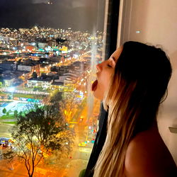 Intimate Moment in the City - OnlyFans Model Alejandra Gonzalez