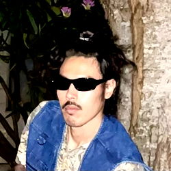 André Moya, an individual in a photo