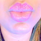 Vivid Purple Lipstick Look