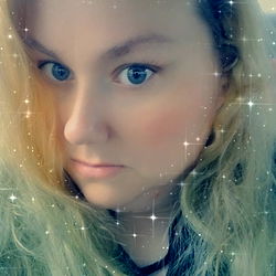 Annabelle Lewallen - OnlyFans Model