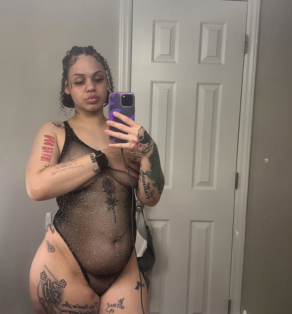 BIIG MAMA 🥀🖤 THE BADDEST 🖤 photo