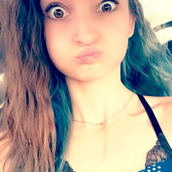 Andi - Utah OnlyFans Model, Sharing Her Unique Style