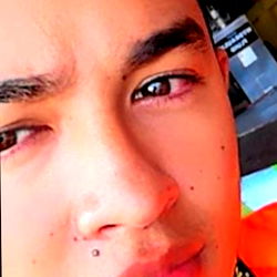 Andrés: A Young, Charismatic Individual