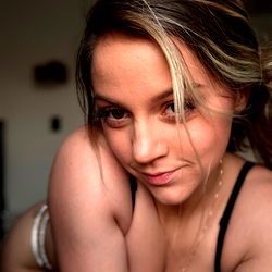 Victoria Holt, OnlyFans Model