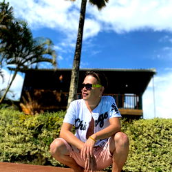 Poolside Chill: Andy Loaiza's Sunny Moment