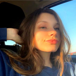 No PPV 🌙 Ava photo