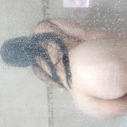 Entra con tarjeta de credito o de debito photo