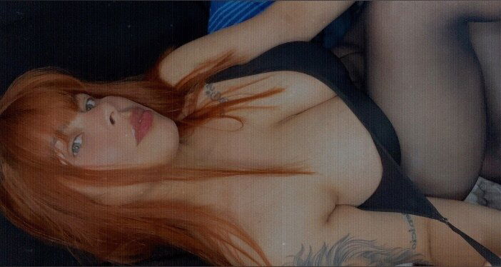 𝑹𝒆𝒅 𝑮𝒐𝒅𝒅𝒆𝒔𝒔 🍓 photo