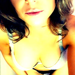 Allie Wildwood: Gorgeous OnlyFans Model - Adult Content Warning