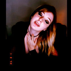 Auna, a young adult female