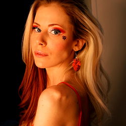 Vexera, a Fashion Model with a Unique Style