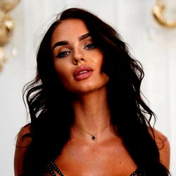 Elish Blossom 💋 photo