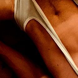 Sculpting Mastery: Transforming a Body with Clay