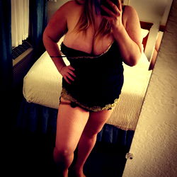 YourGirlForHire, A Model and Travel Enthusiast in Her Bedroom