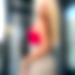 Your Mistress Arinaโ๏ธ๐ Kneel.Obey.Worship photo