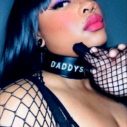 SharRon Liscell: OnlyFans Model Photos