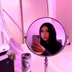 Courteney's Vanity Mirror