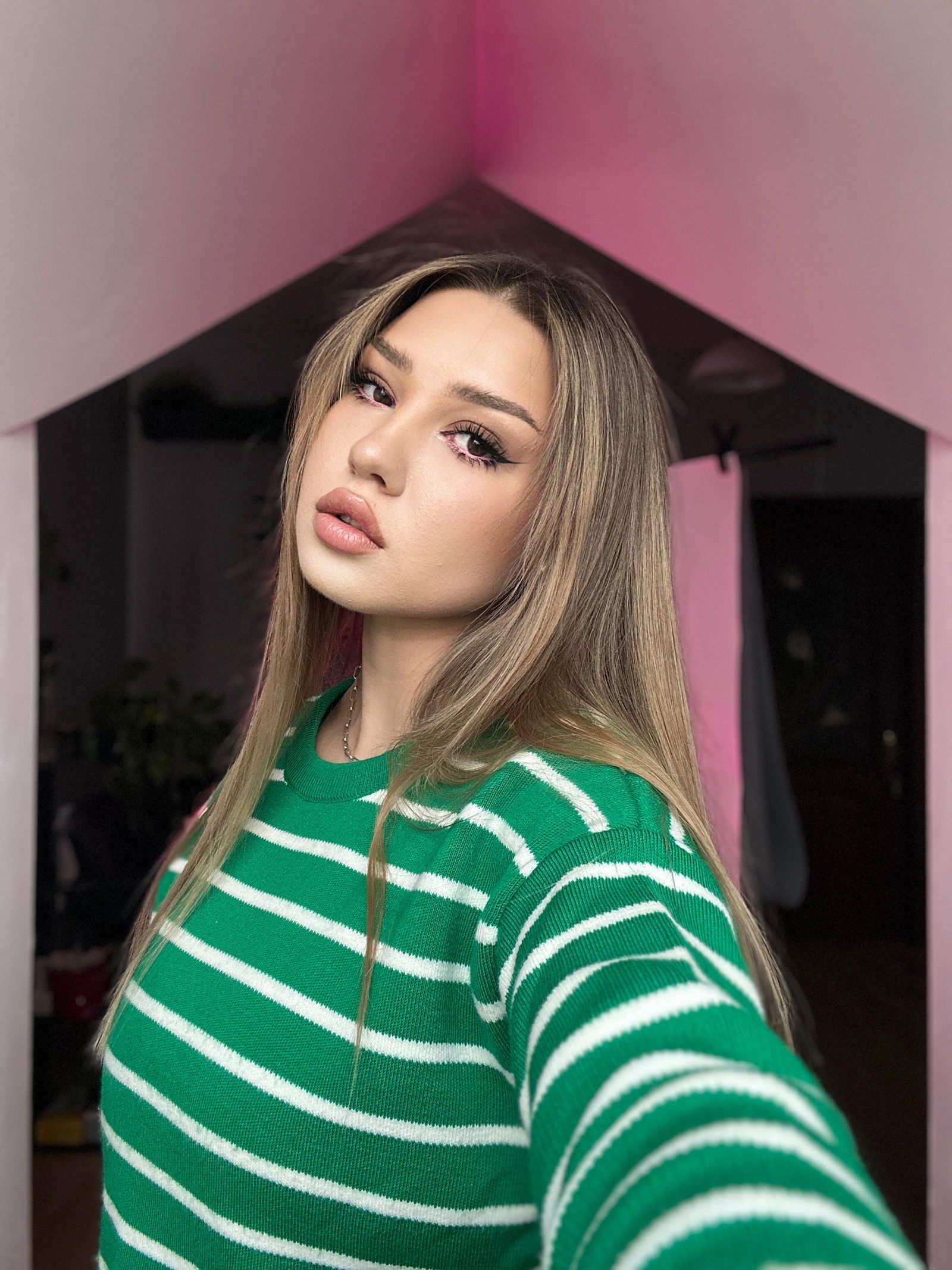 𝙺𝚒𝚛𝚊 photo