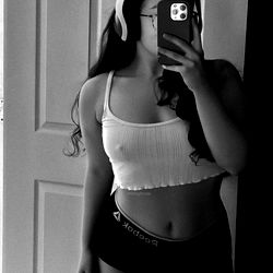 Mae Free, Midwest Princess