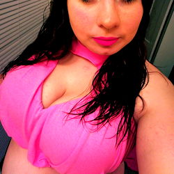 OnlyFans Model Crystal BB Posing in Pink Ruffle Bikini