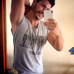 Model Gustav - Strong, Fit and Stylish