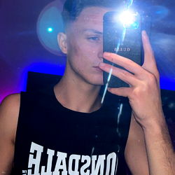 Model Raul Alex in Fitness Attire