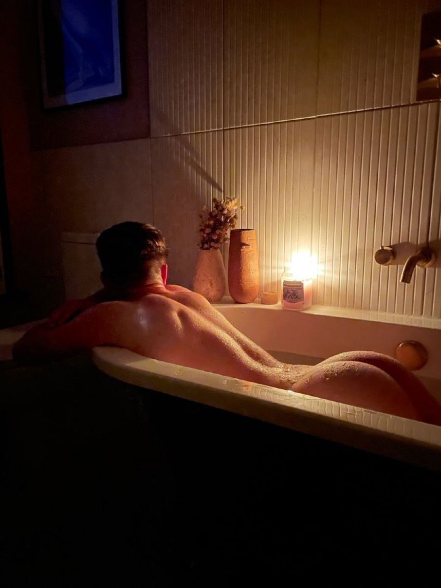 Tylereire / reddit for SW Thread photo