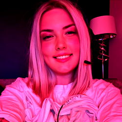 BRITISH BRANDI RAEE💖 photo