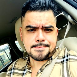 JuMBo_Gem: The Chic Carpooler