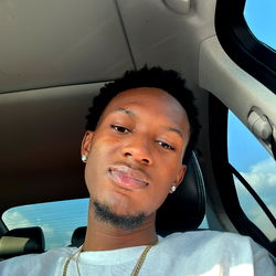 Mr.Make U Moan photo