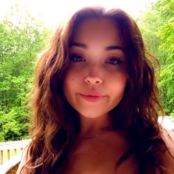 Jessica's Outdoor Smile