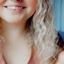 Anna SM - Gorgeous Model with Blonde Hair and Blue Eyes