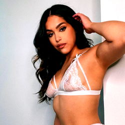 latin mamii ❤️ photo