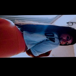 YOUR BRUNETTE (tu morenita) photo