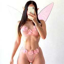 Ginevra Kopf, a Model of Onlyfans Origin