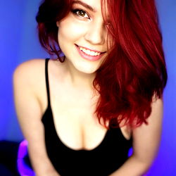 Alie Smith, OnlyFans Model