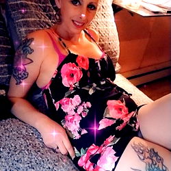 Angel Grey - OnlyFans Model - Unique and Sensual Photos