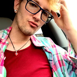 TJ: OnlyFans Model, New York